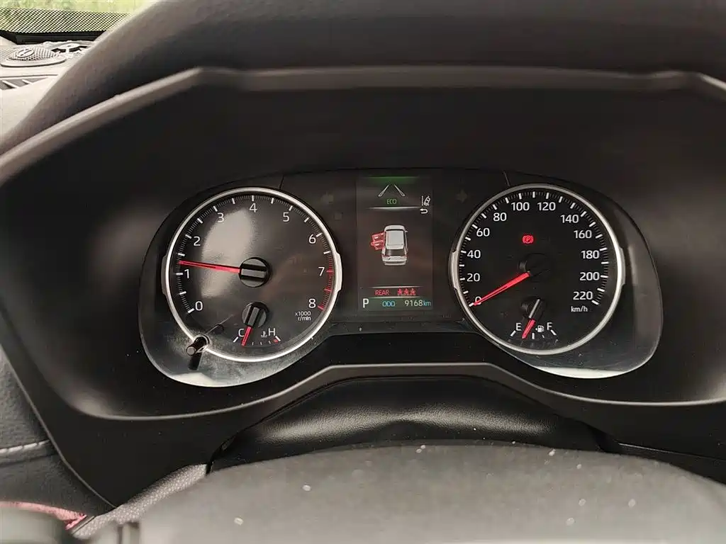Toyota RAV4 Rongfang 2024 2.0L CVT FWD Urban Edition фото 7