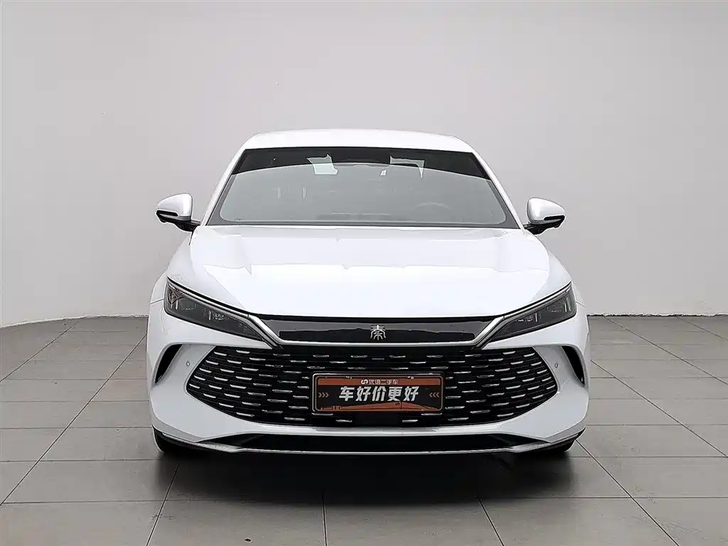 BYD Qin L 2025 DM-i Smart Drive Edition 80KM Leading фото 3