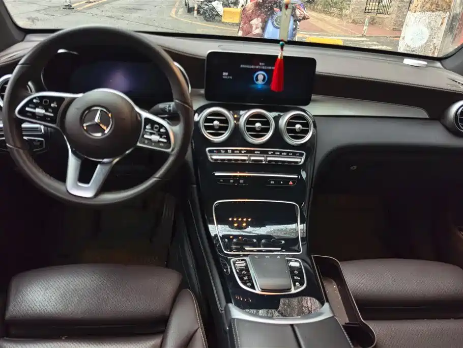 Mercedes-Benz GLC 2022 Facelift II GLC 260 L 4MATIC Sport Model фото 12