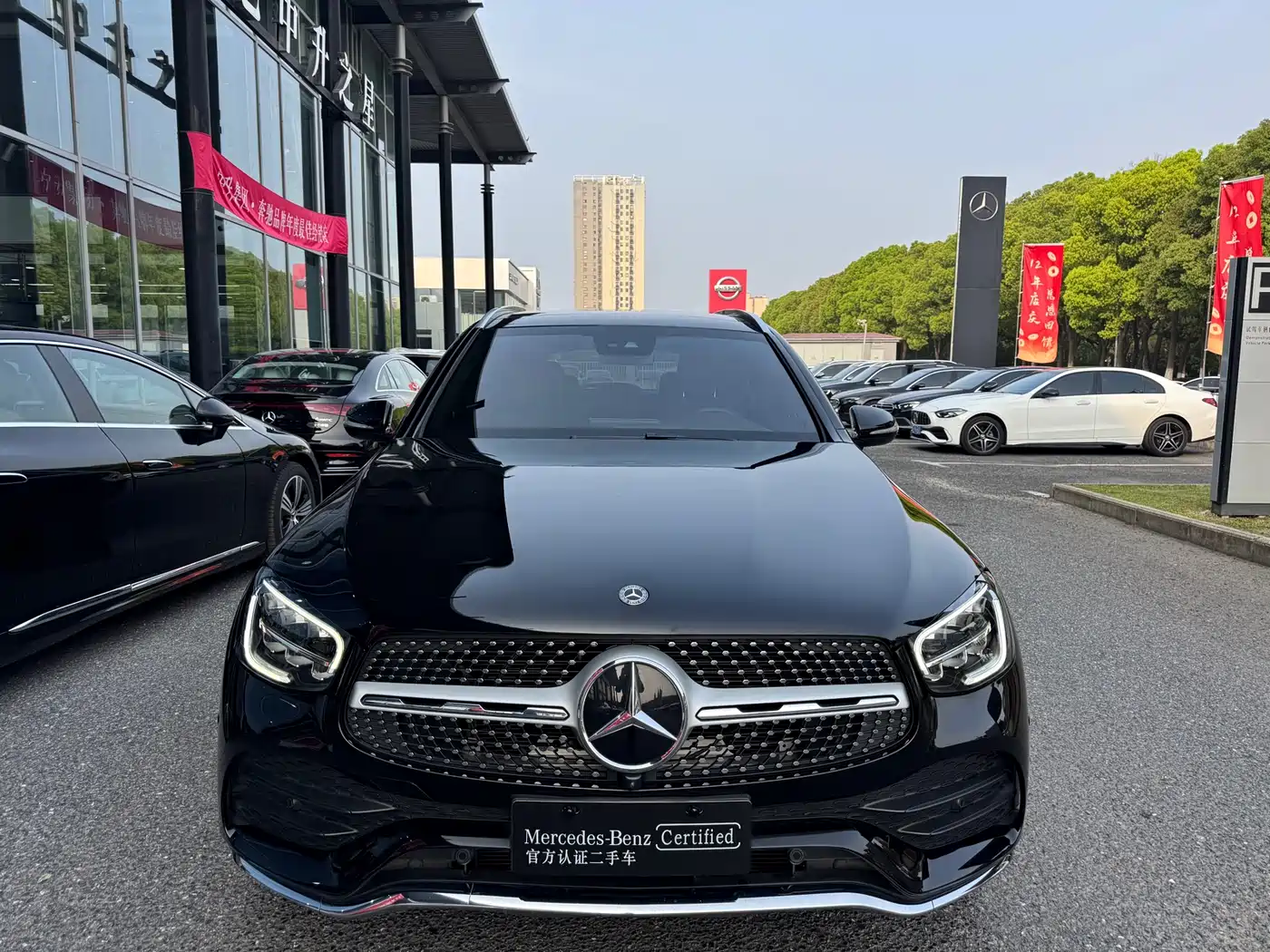 MERCEDES-BENZ GLC