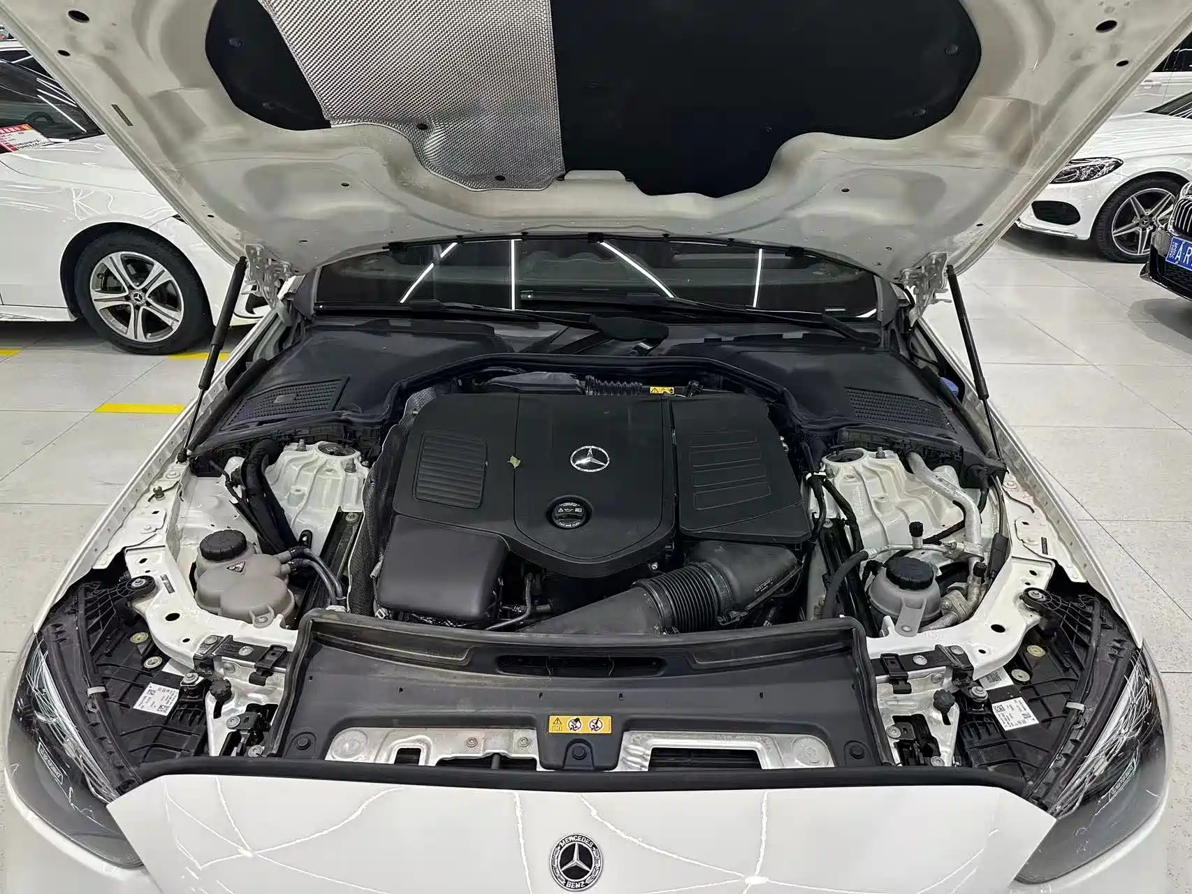 Фото 11 - Mercedes-Benz C-Class