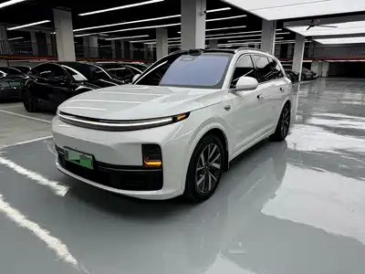 Li Auto L7