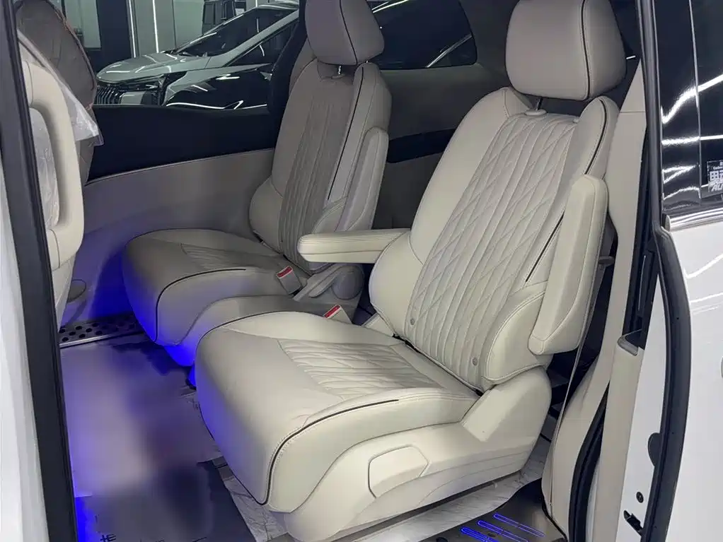 Buick GL8 2022 Land Business Class 652T Luxury фото 13