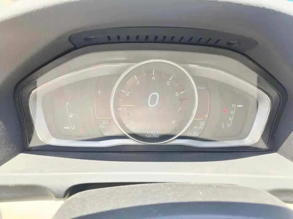Volvo S60 (Import) 2014 2014 T5 Elegance Edition