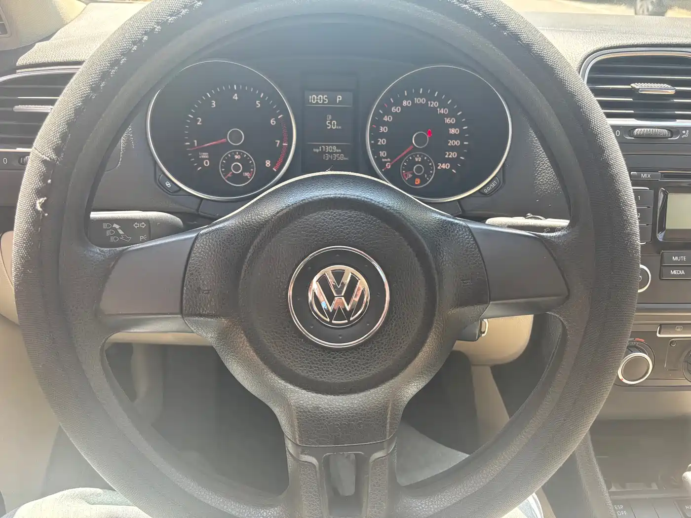 Volkswagen Golf 2010 1.4TSI Auto Comfort фото 4
