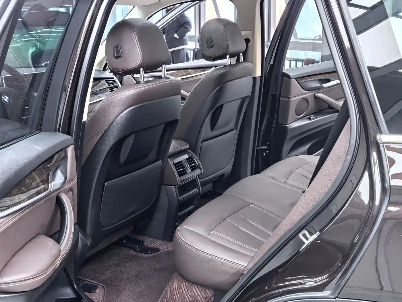 BMW X5 (Import) 2014 xDrive35i Leading фото 6