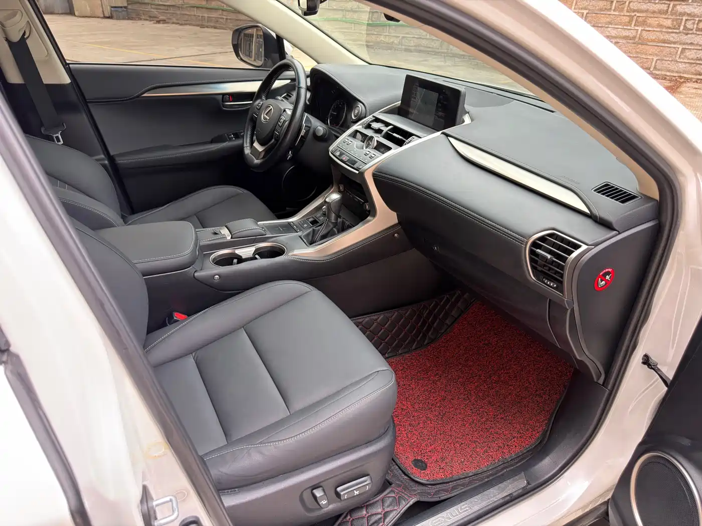 Lexus NX 2020 200 AWD F Sport China VI фото 12