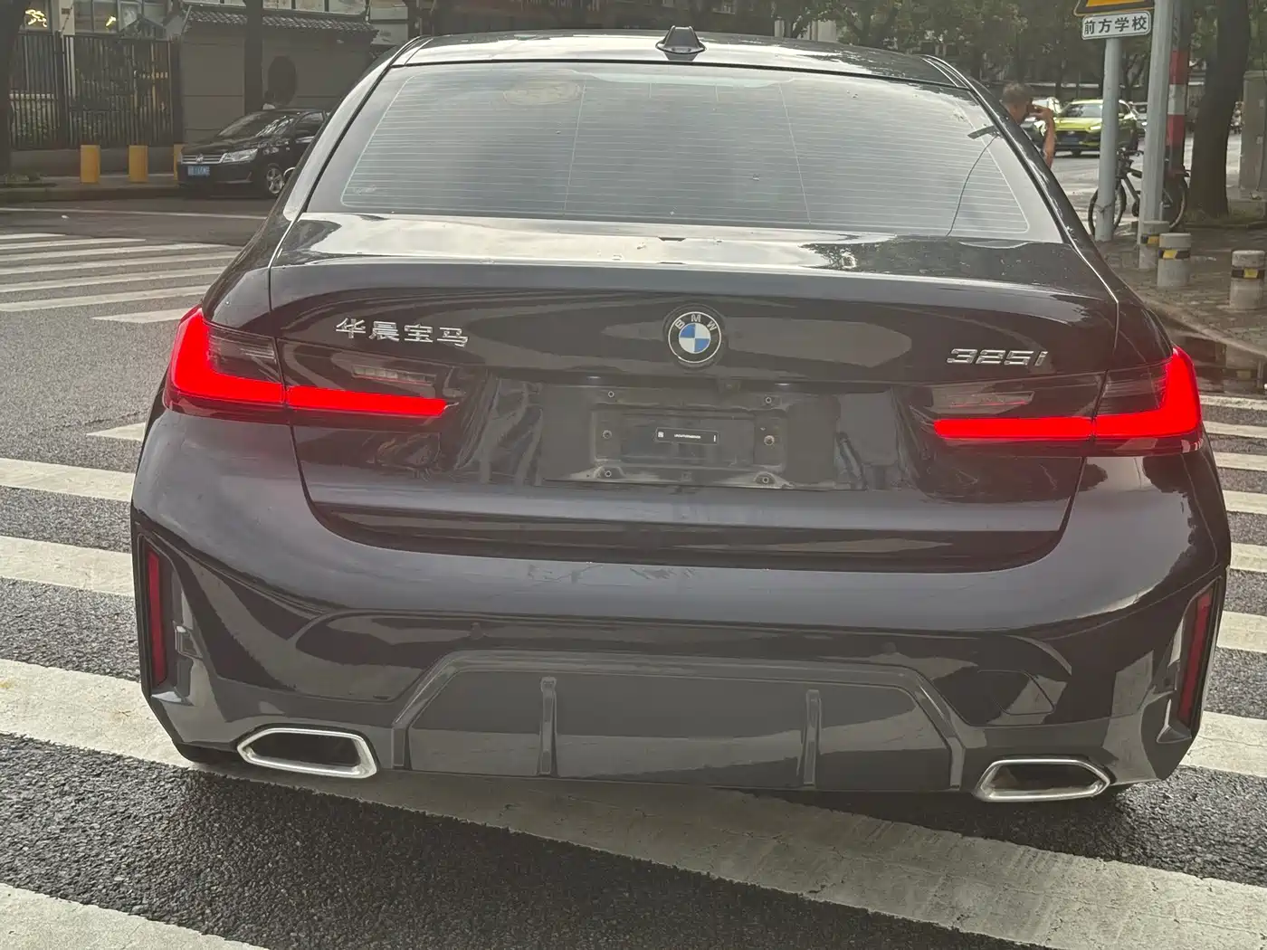 Фото 15 - BMW 3 Series