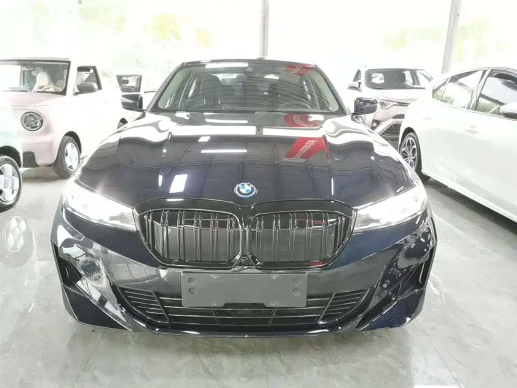 BMW i3 2022 eDrive 35 L фото 3