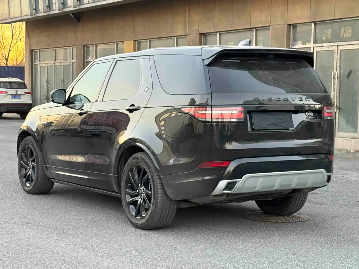Land Rover Discovery 2020 3.0 SC V6 30th Anniversary Special Edition фото 4