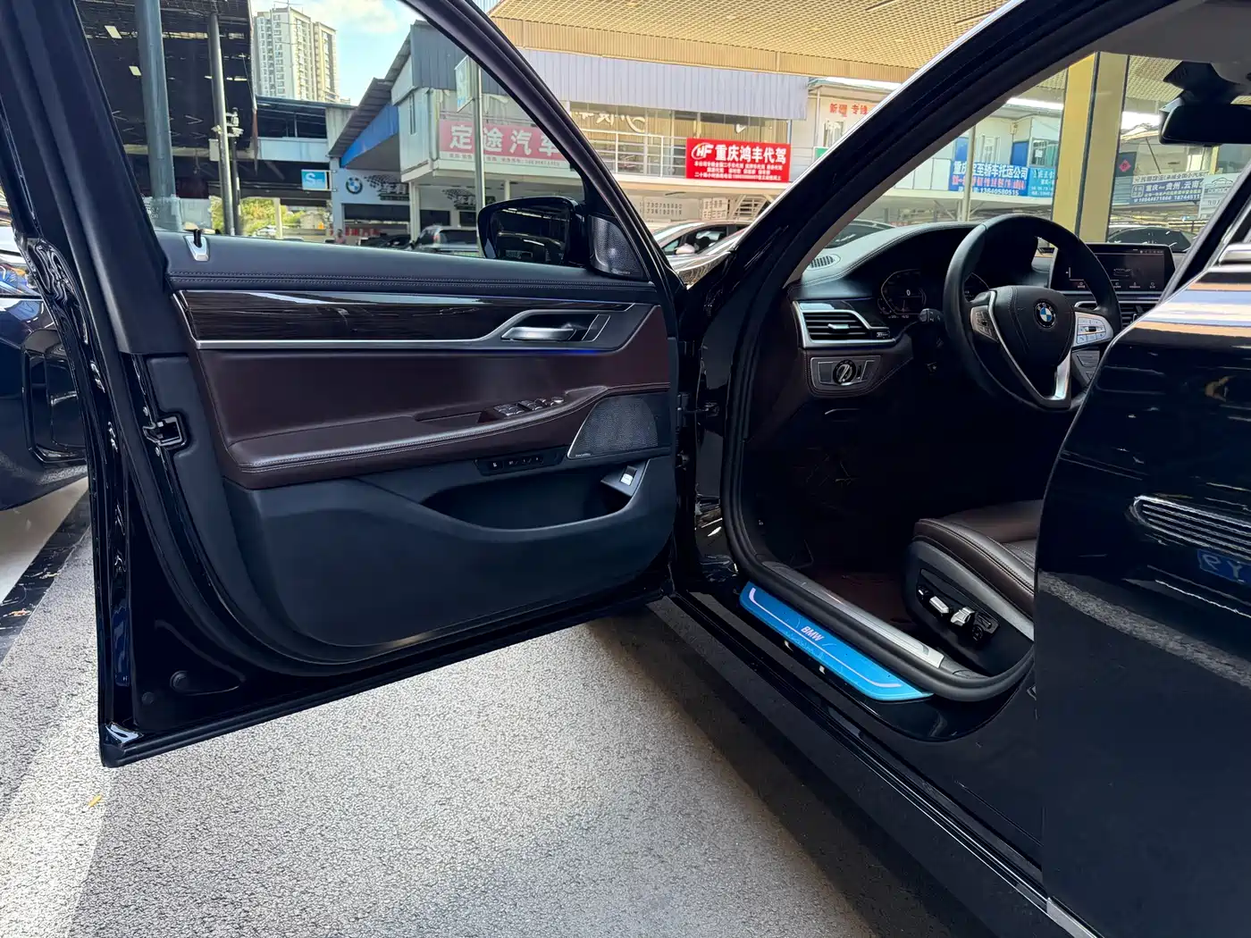 BMW 7 Series, миниатюра 14