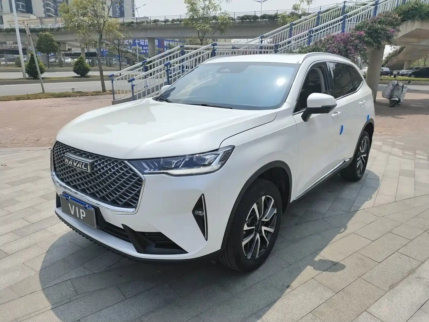 Фото 1 - Haval H6