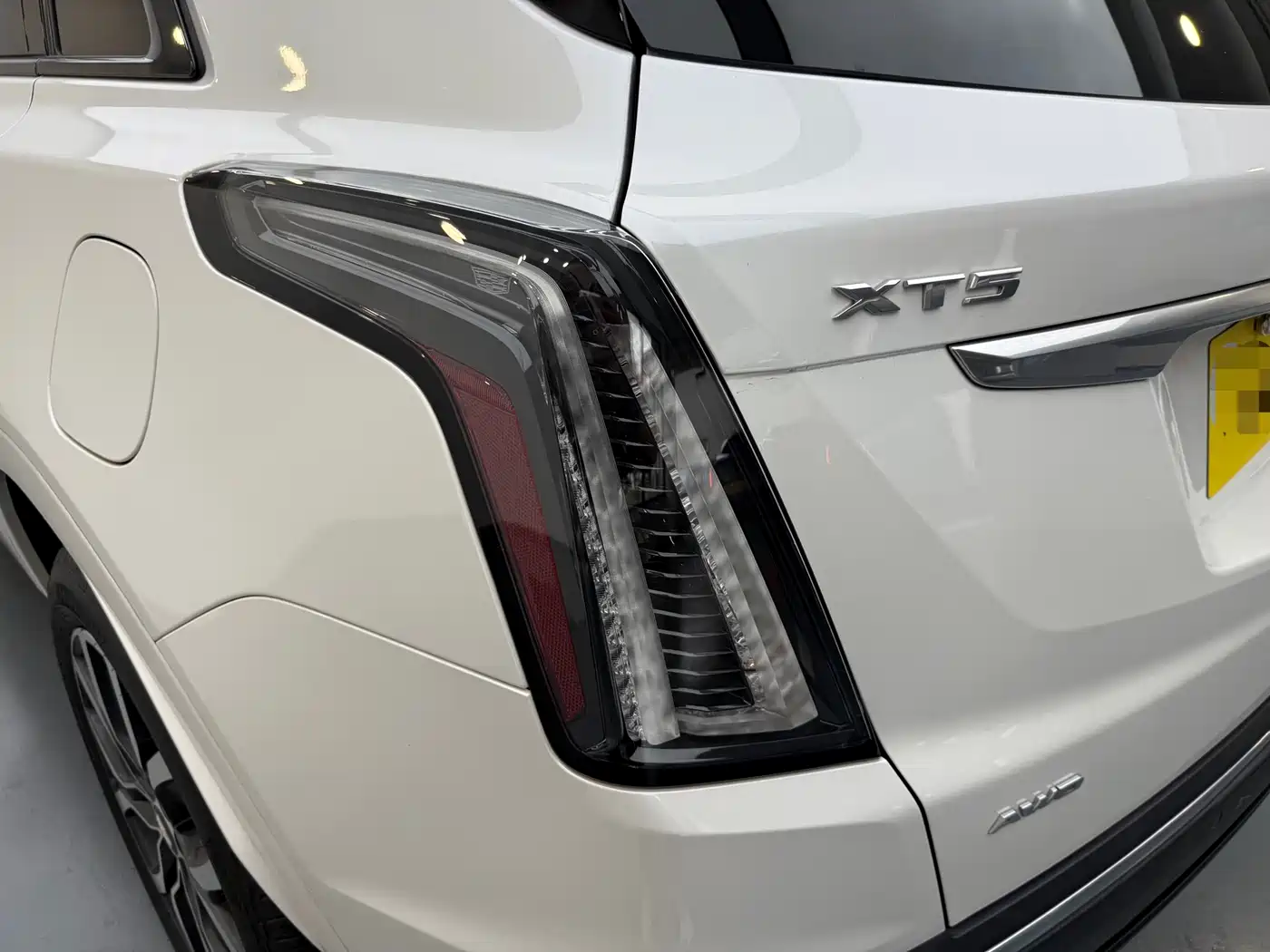 Cadillac XT5 2023 Model 2.0T 4WD Premium (Ultimate Edition) фото 8