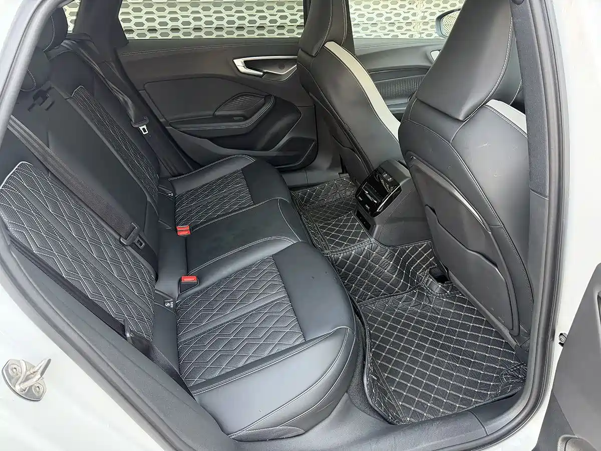 Audi A5L 2025 2.0T Sport Edition quattro фото 8
