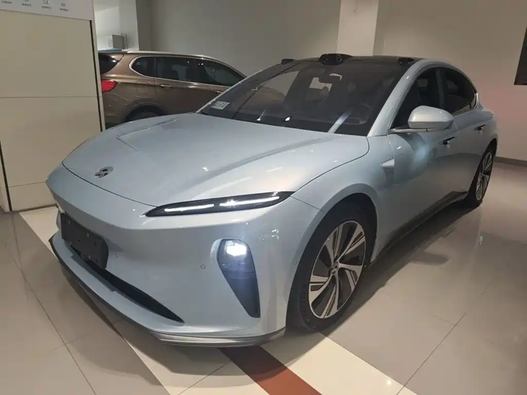 NIO ET5 2022