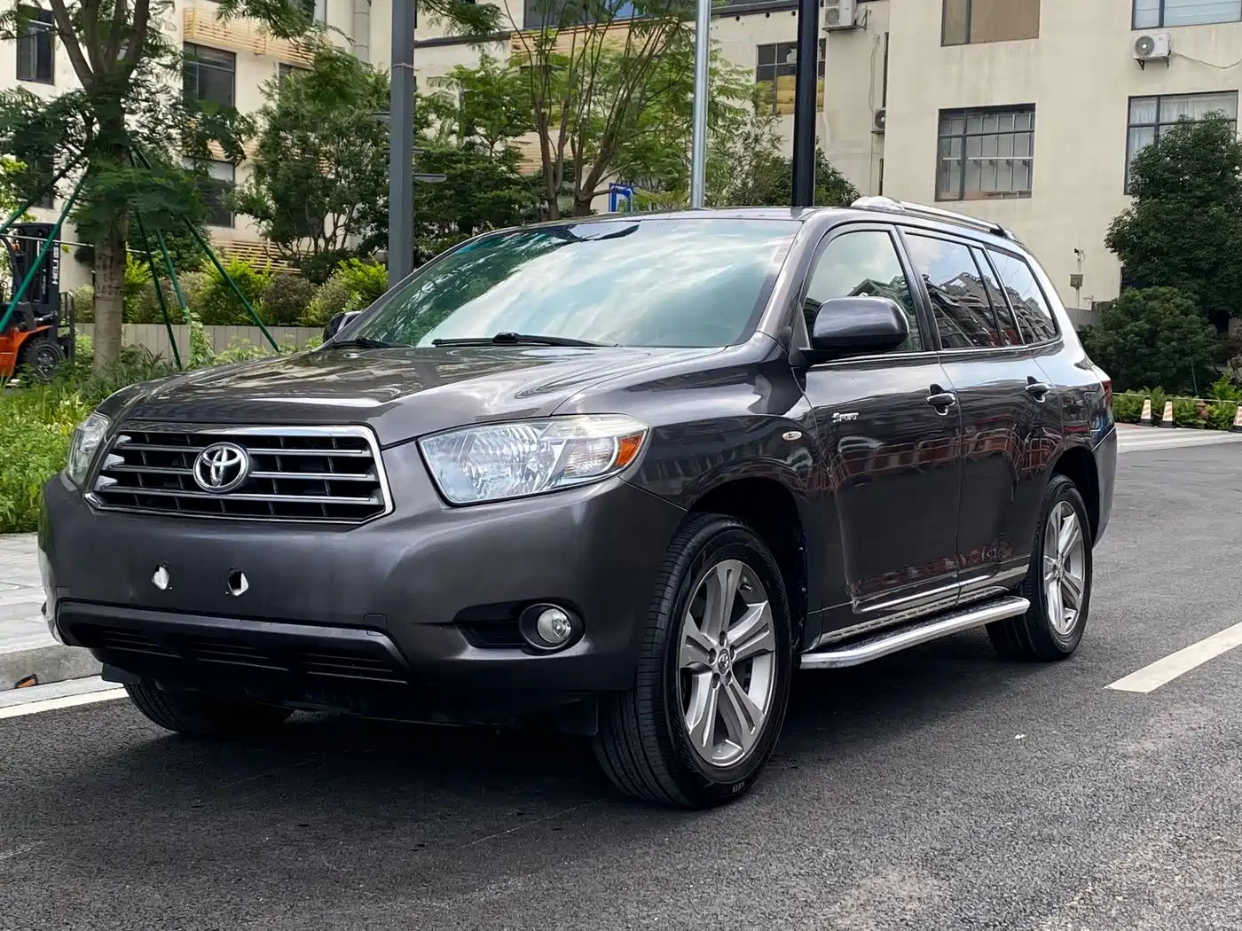Toyota Highlander 2009 2.7L 2WD 7-seater Luxury Edition