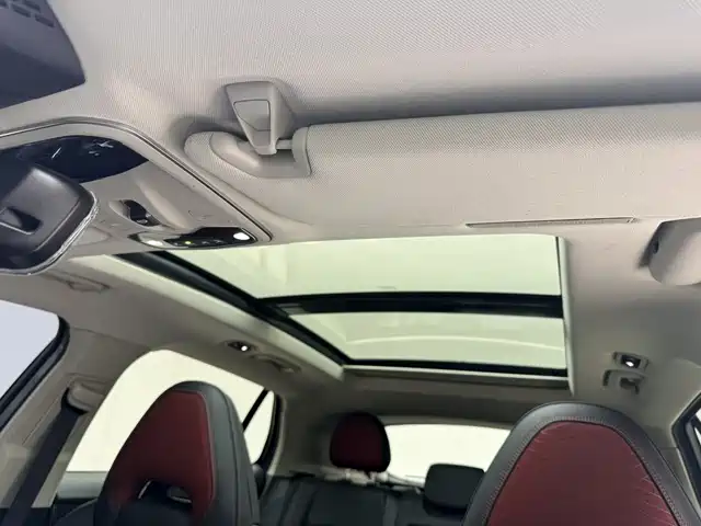 Lynk & Co 01 2019 2.0T 2WD Pro Edition China V фото 14