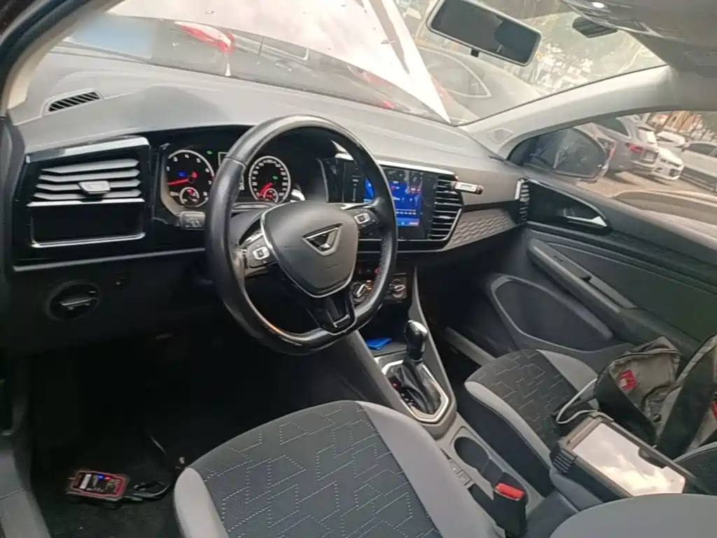 Фото 10 - Jetta VS7
