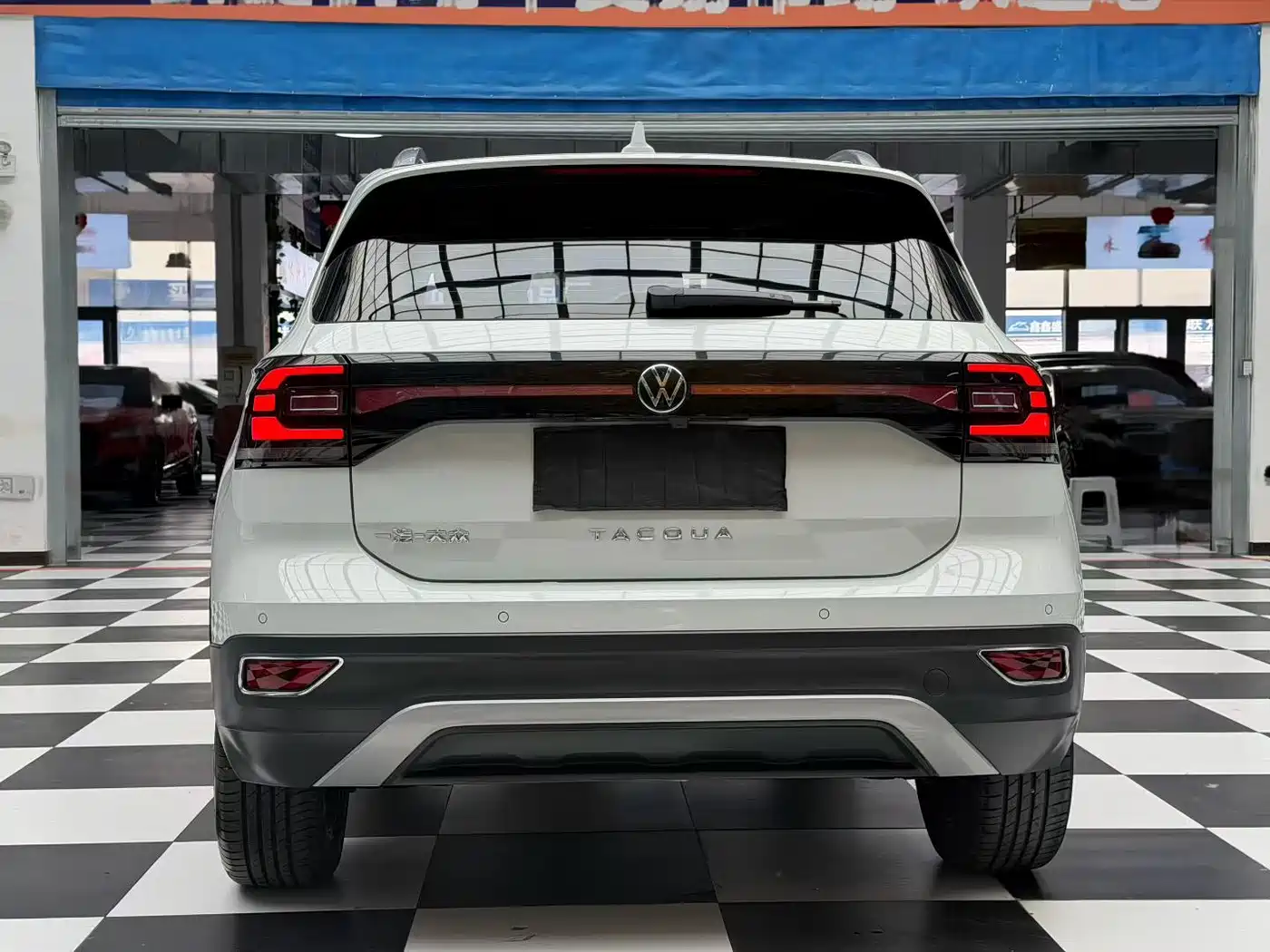 Volkswagen Tanying 2021 1.5L Automatic Smart Connect Edition фото 8