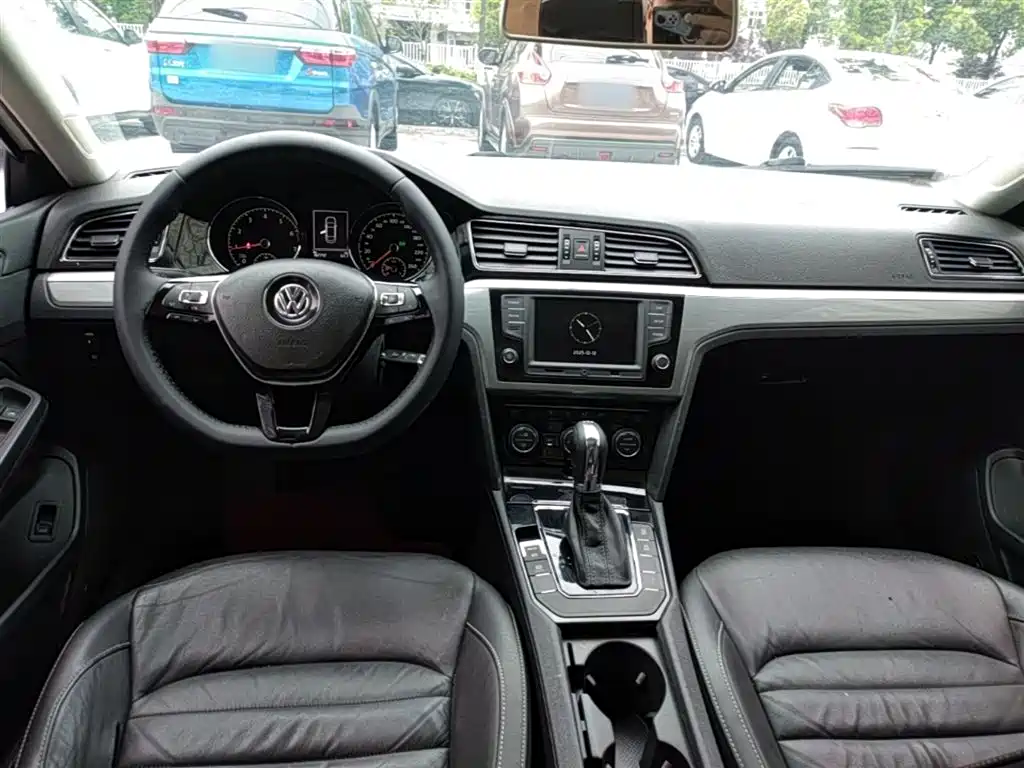 Volkswagen Lamando 2017 280TSI DSG Comfort Edition фото 10