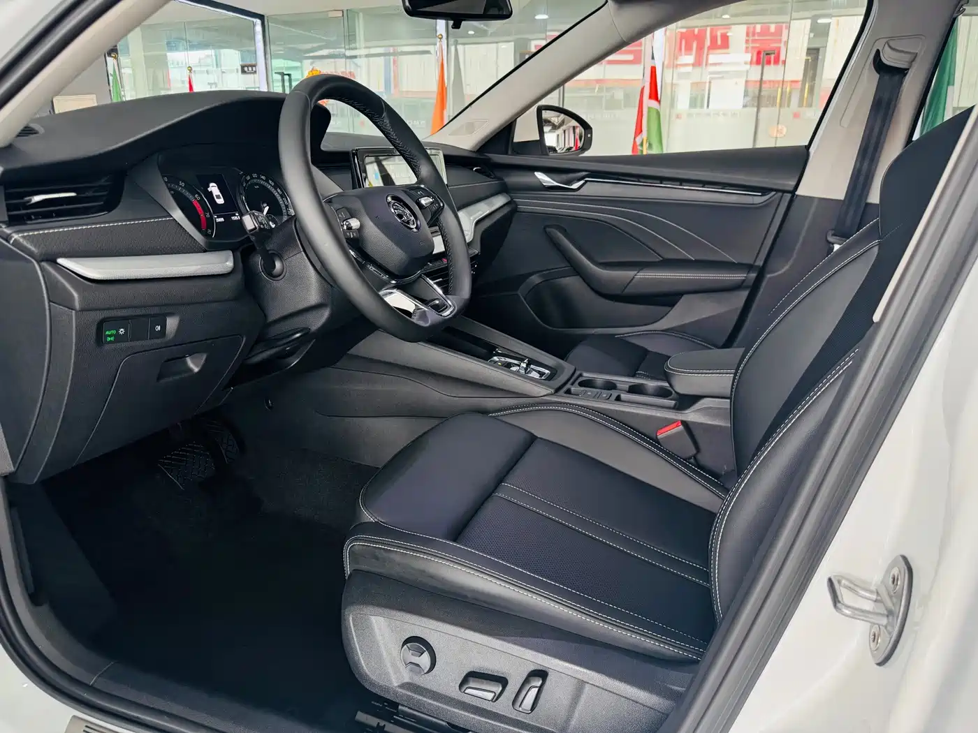 Škoda Octavia 2023 2023 PRO TSI280 Premium Edition