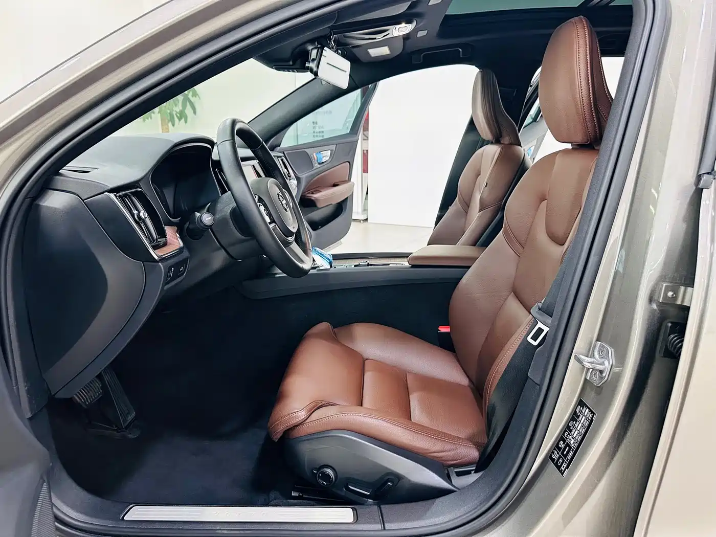 Volvo V60 2021 B5 Zhiyuan Luxury Edition фото 10
