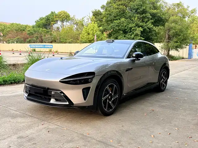 XIAOMI CAR XIAOMI YU7