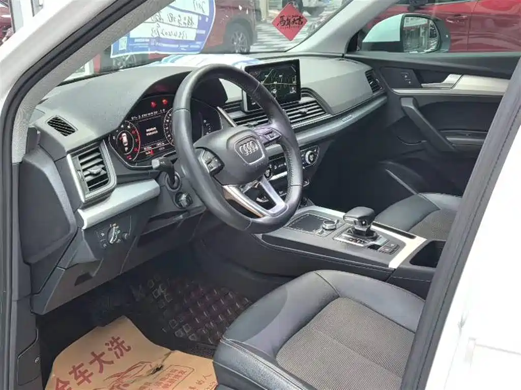 Audi Q5L 2018 40 TFSI Prestige Fashion (China V) фото 4