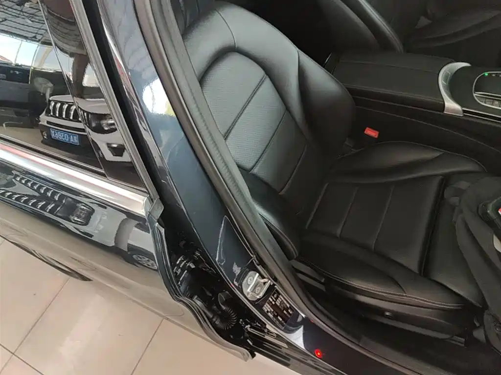 Mercedes-Benz C-Class 2019 Facelift C 260 L Sport фото 25