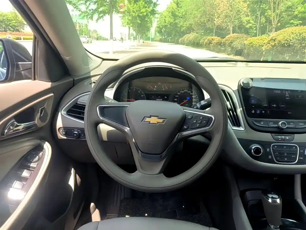Chevrolet Malibu XL 2019 535T CVT Sharp Edition фото 11