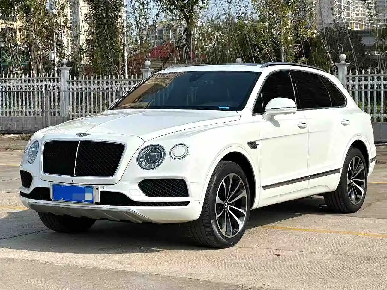 Bentley Bentayga
