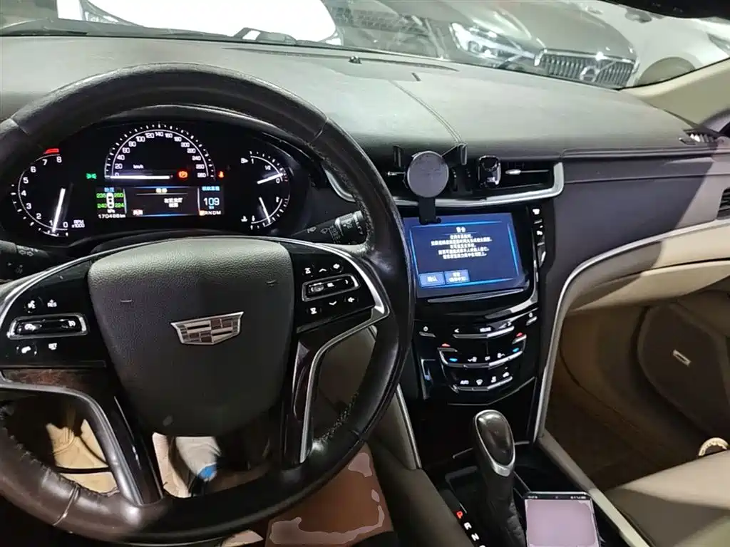 Cadillac XTS 2017 28T Technology фото 10