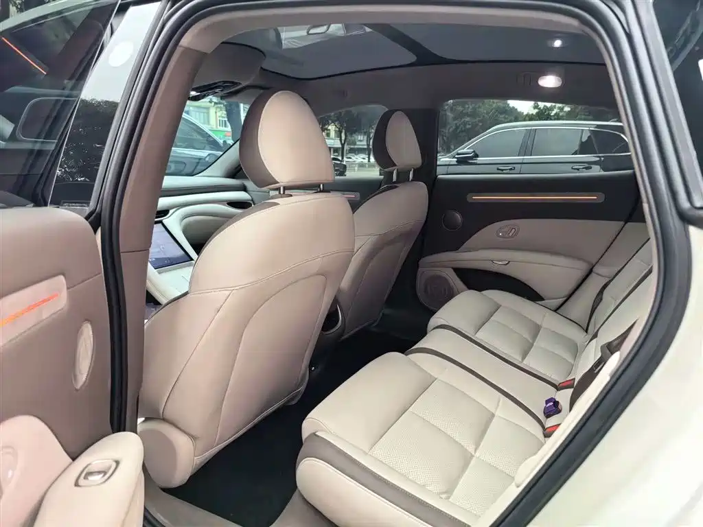 ZHIJI AUTOMOBILE ZHIJI L6