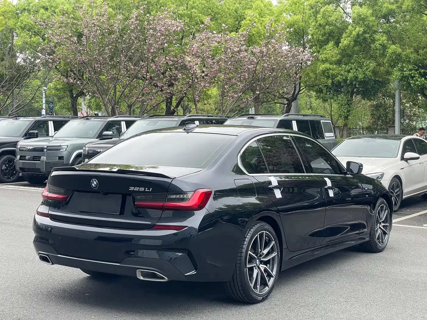 BMW 3 Series 2020 325Li M Sport Package фото 14