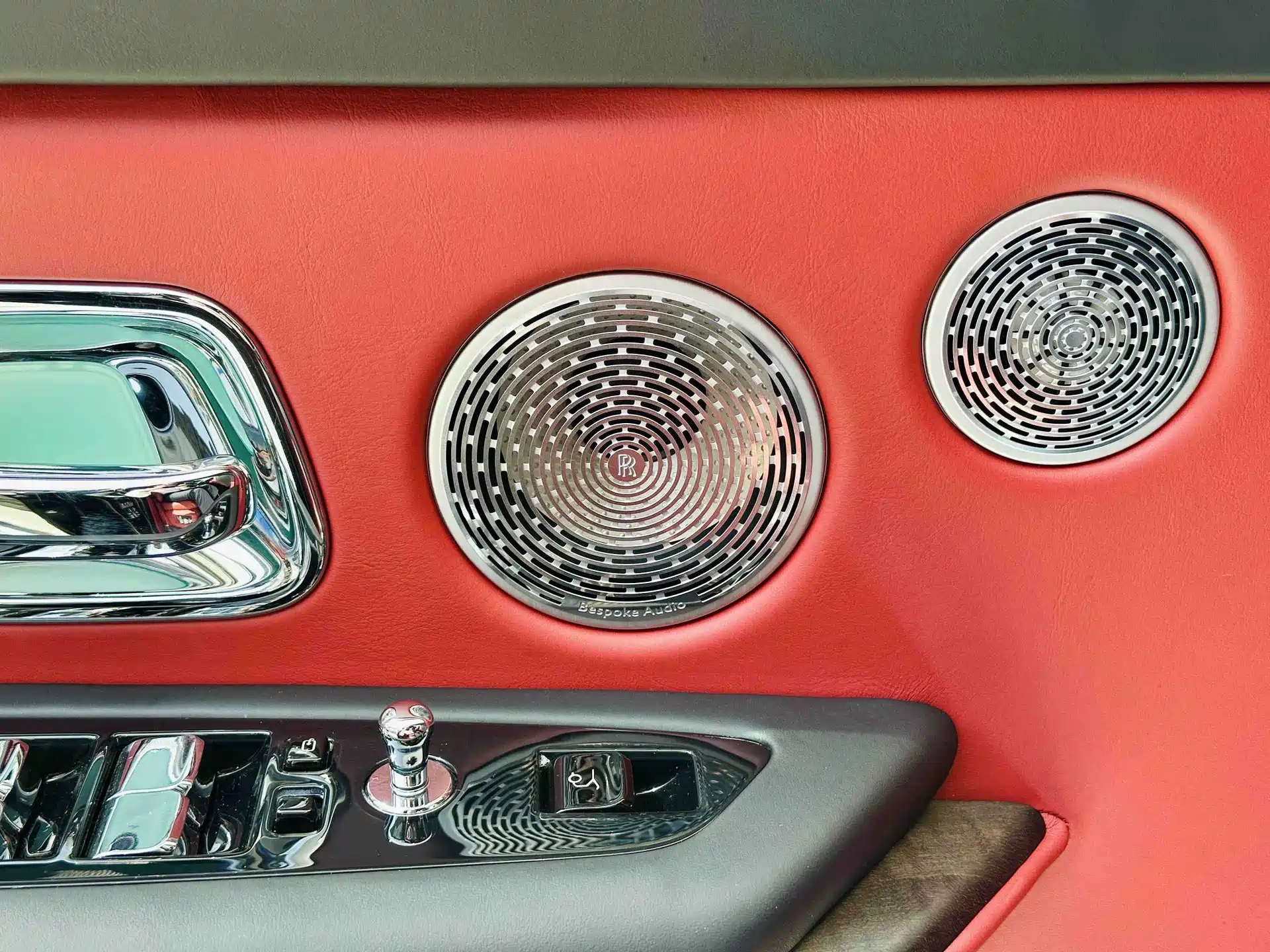 Фото 15 - Rolls-Royce Cullinan