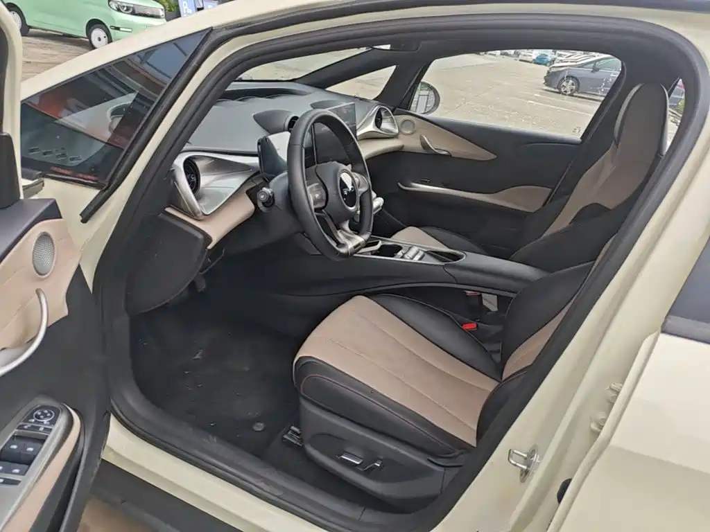 BYD Dolphin 2026 2025 420km Freedom Edition