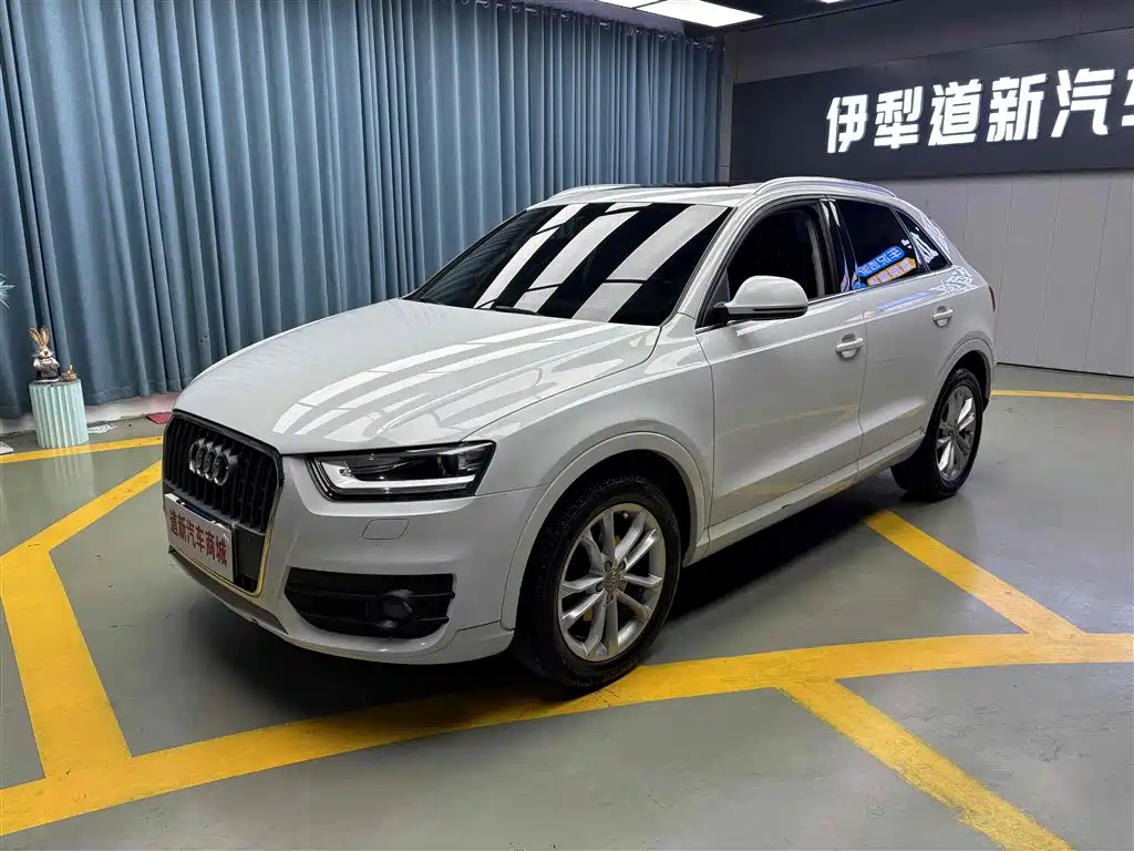 Audi Q3 2016 30 TFSI Heritage Edition Comfort