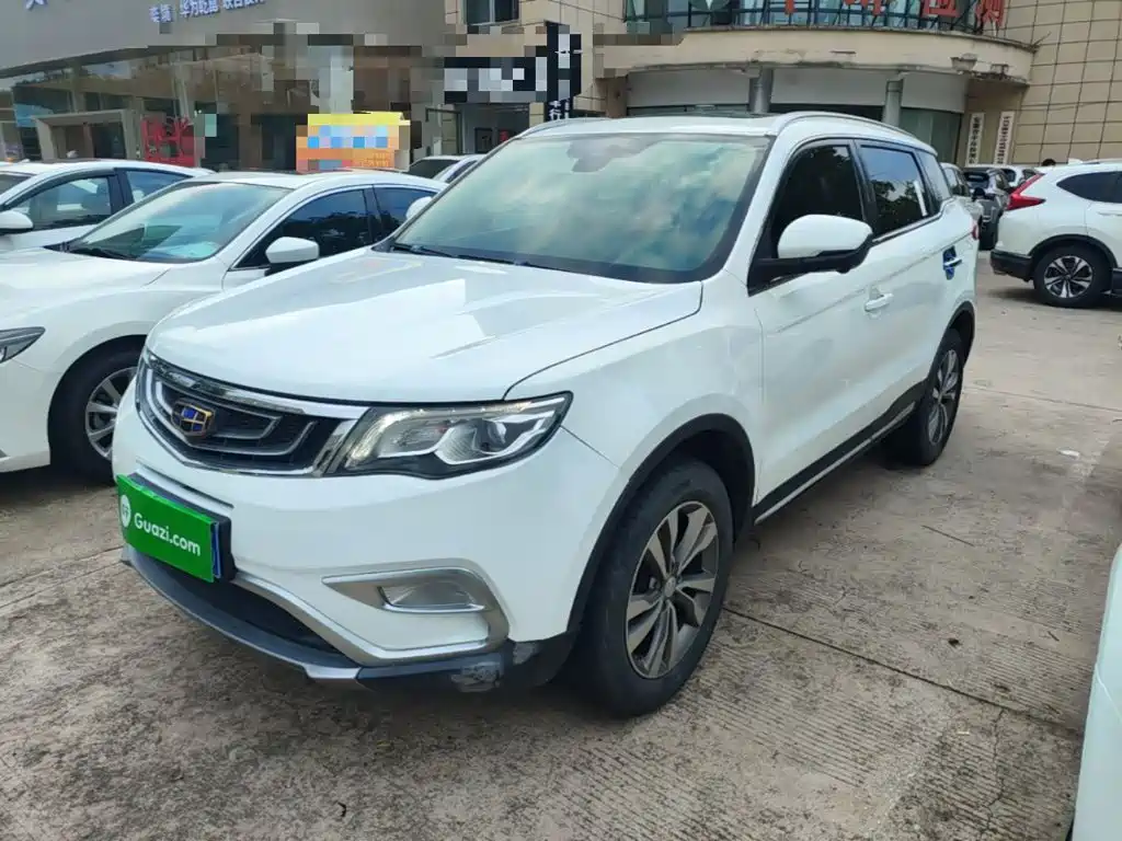 Фото 1 - Geely Atlas