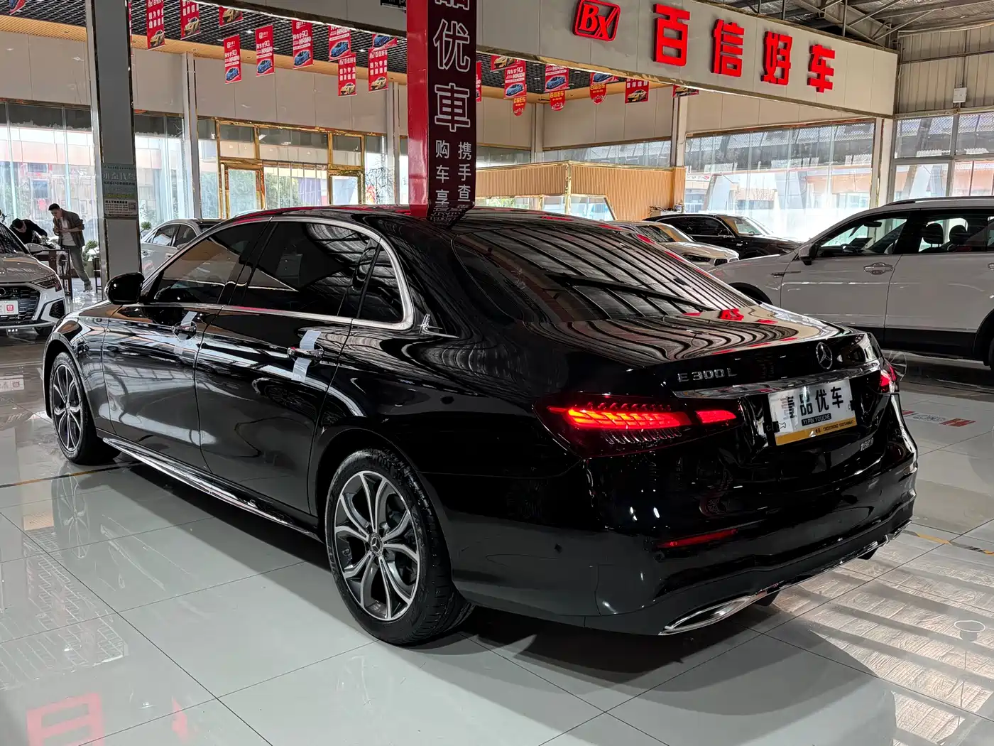 Mercedes-Benz E-Class 2021 E 300 L Sport Fashion фото 27