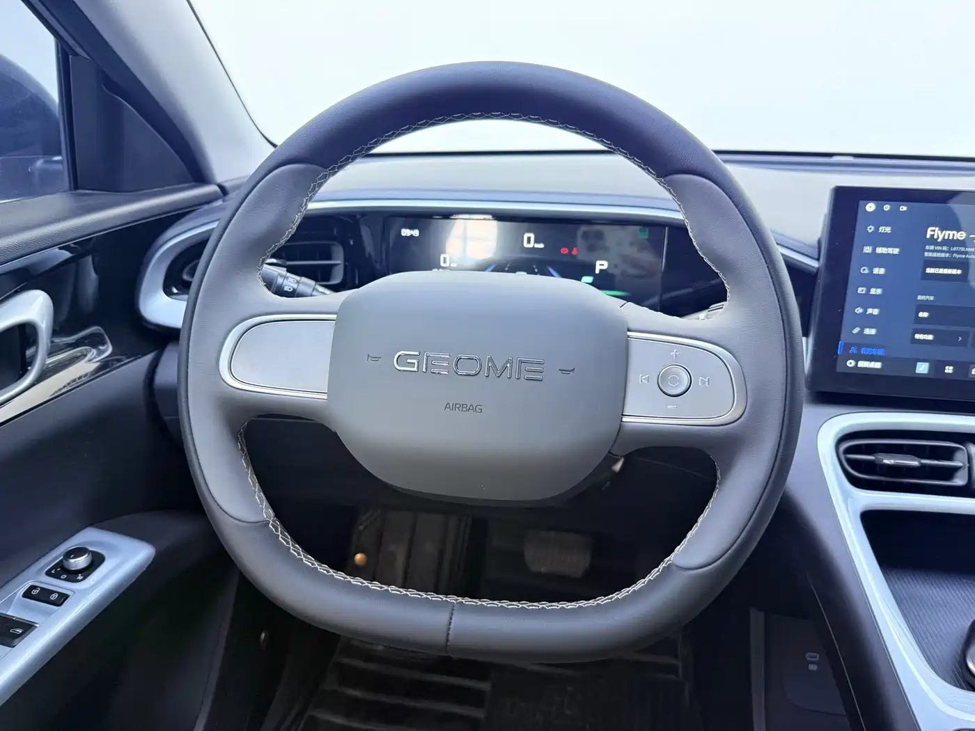 Geely Galaxy Starry Wish 2026 Edition 310km Youth Version фото 17