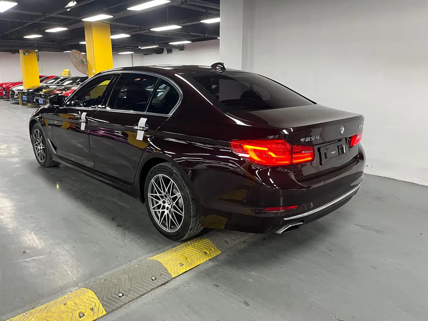 BMW 5 Series 2018 530Li Exclusive Luxury Package фото 12