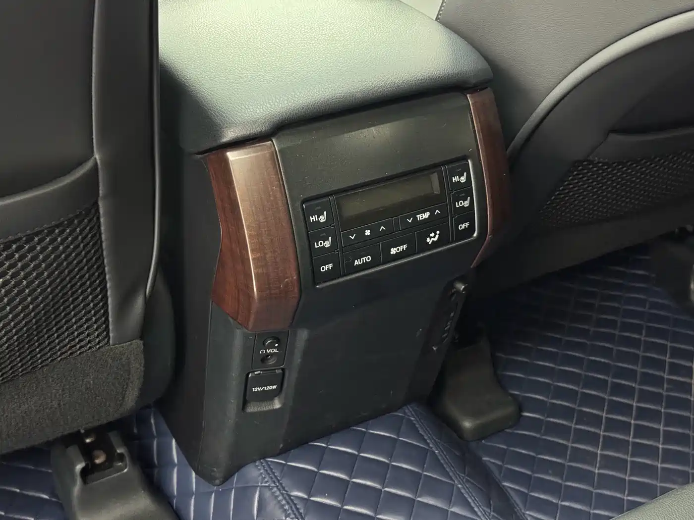 Toyota Prado 2016 3.5L Auto VX NAVI фото 16