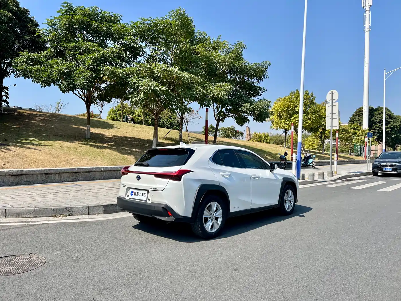 Lexus UX 2020 260h Explore Fun Edition China V фото 28