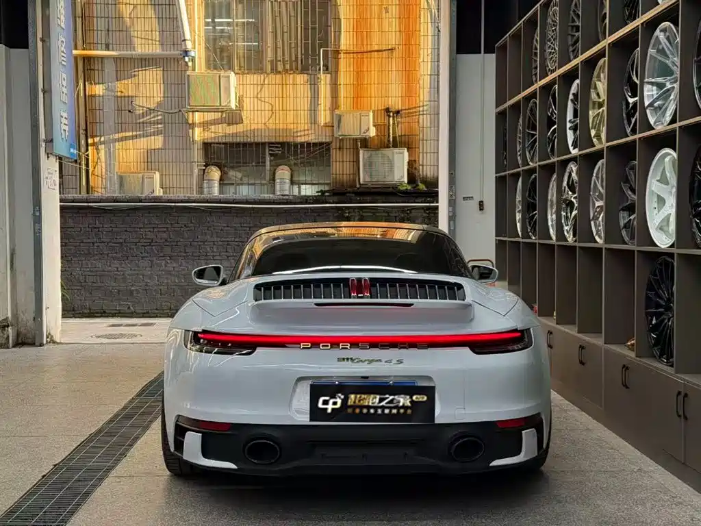 Porsche 911 2020 Targa 4 3.0T фото 3