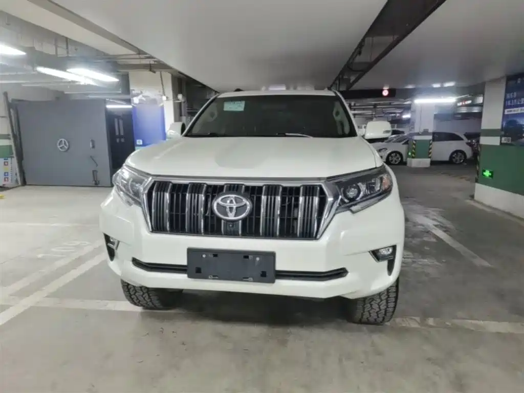 Toyota Prado 2018 3.5L Auto TX-L фото 3