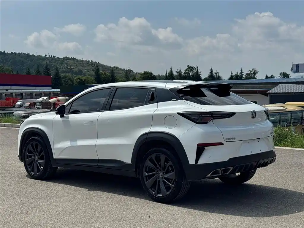 CHANGAN UNI-T