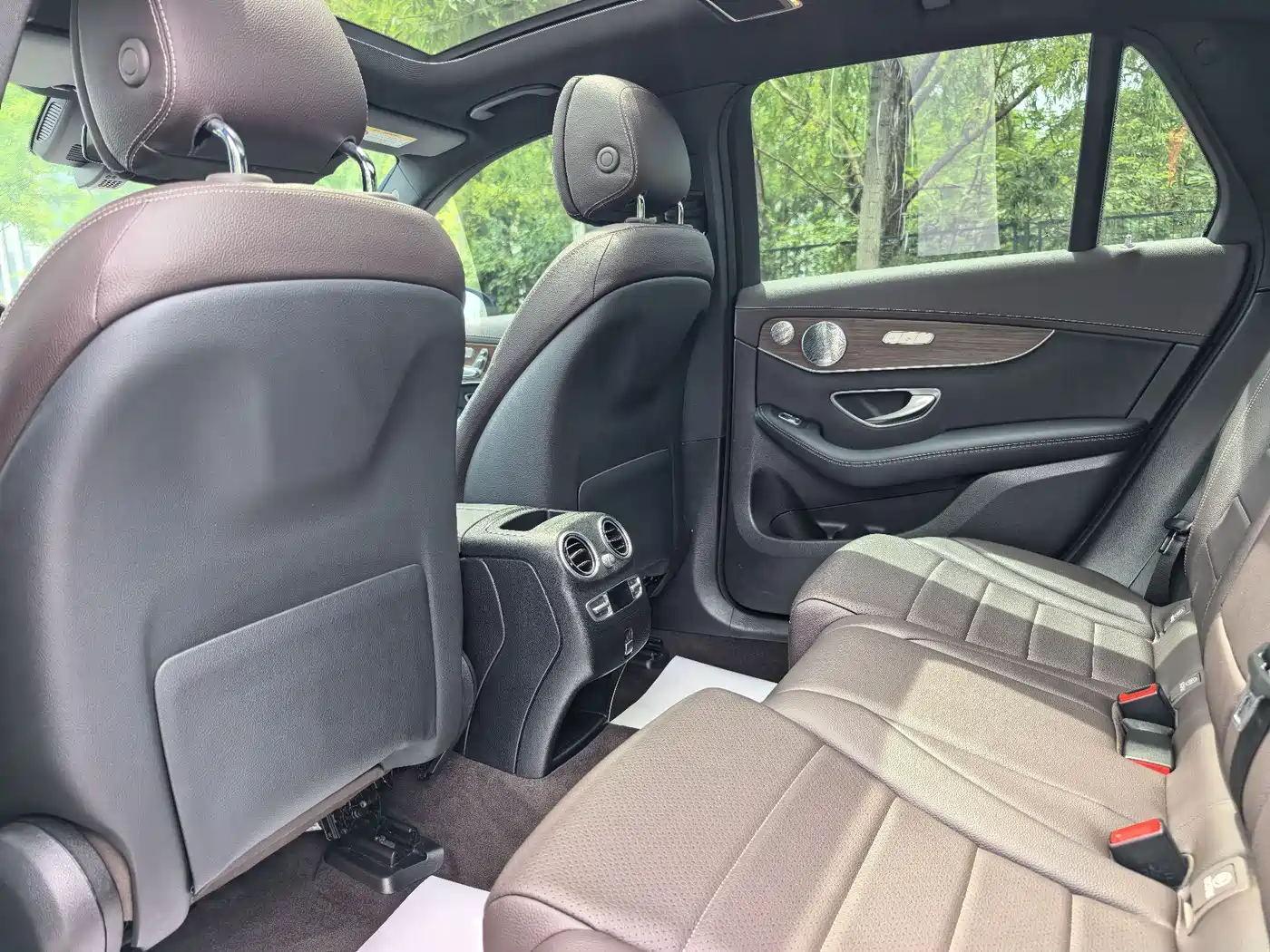 Mercedes-Benz GLC 2021 GLC 300 L 4MATIC Sporty фото 12