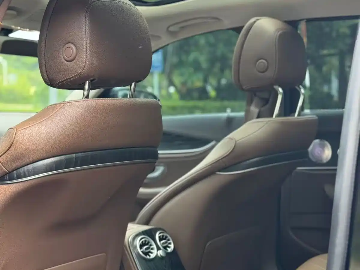 Mercedes-Benz E-Class 2023 E 300 L Luxury фото 17