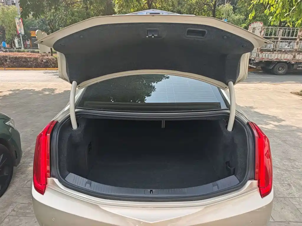 Cadillac XTS 2017 28T Elite фото 19
