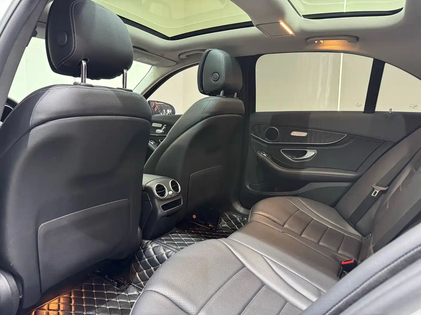 Mercedes-Benz C-Class 2019 Facelift C 260 L Sport фото 19